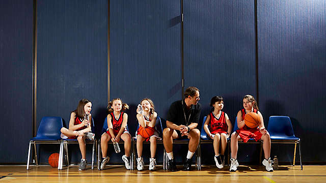 Basketball/ kids on the bench