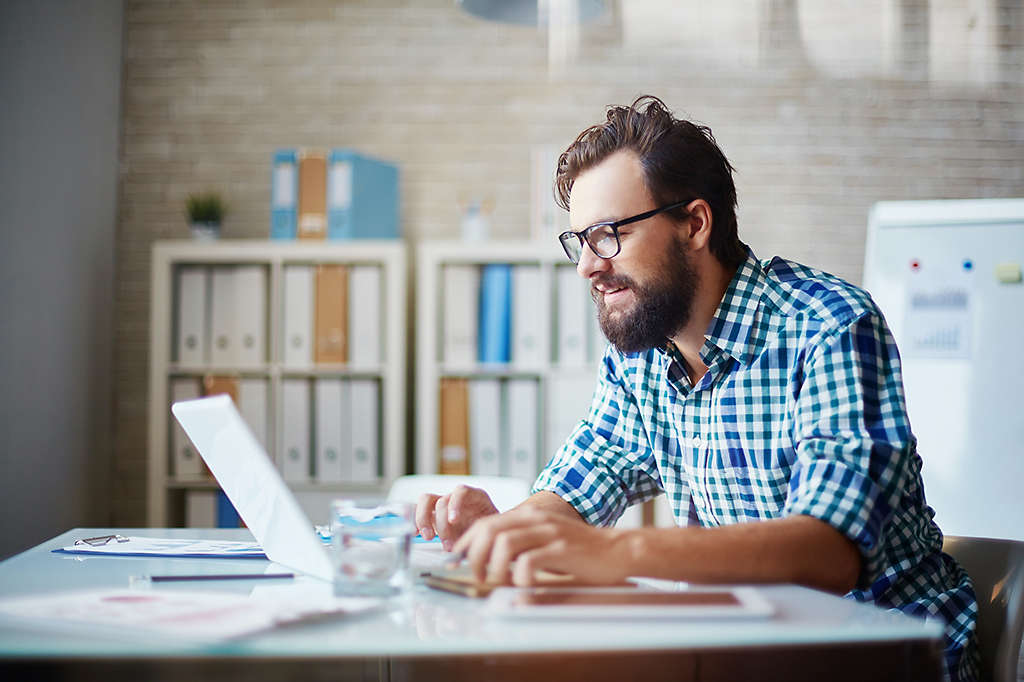 Man using a laptop