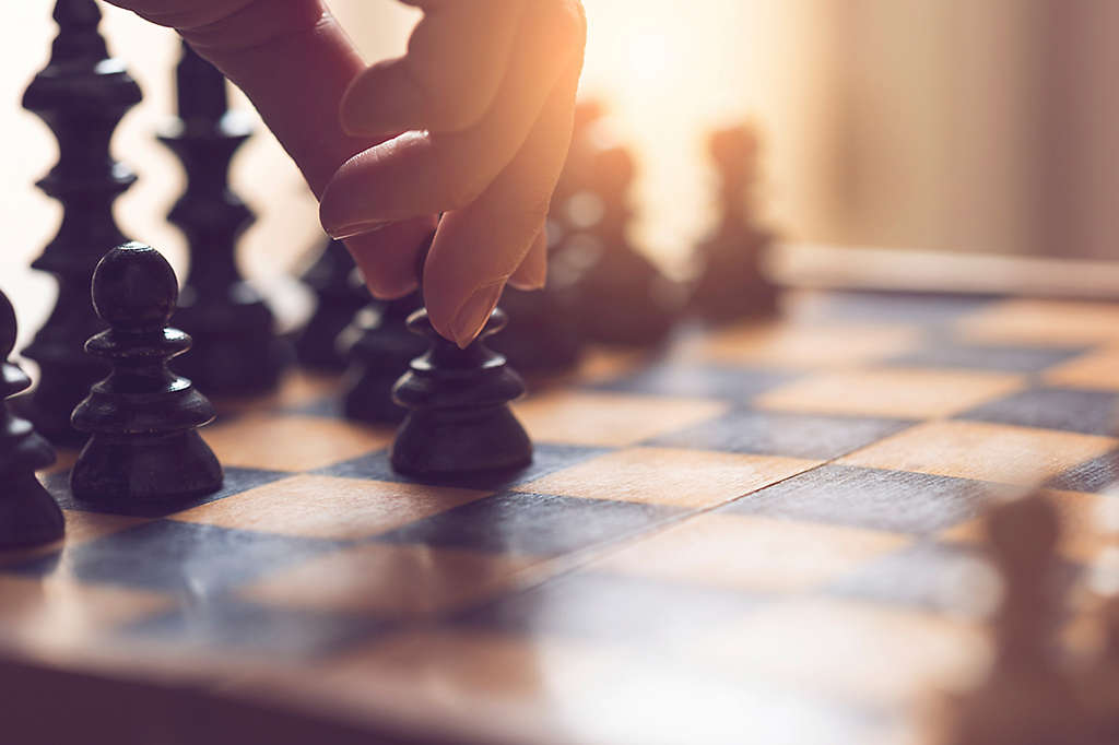 The Queen's Gambit': What Exactly Is the Opening Move That