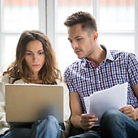 couple choosing life insurance
