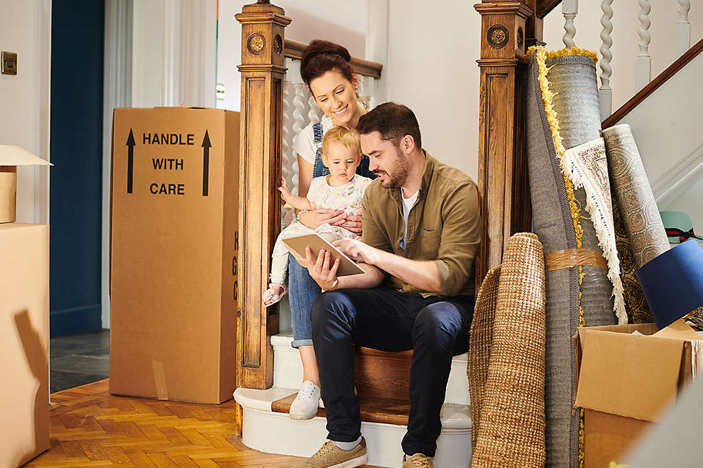 Family packing to move