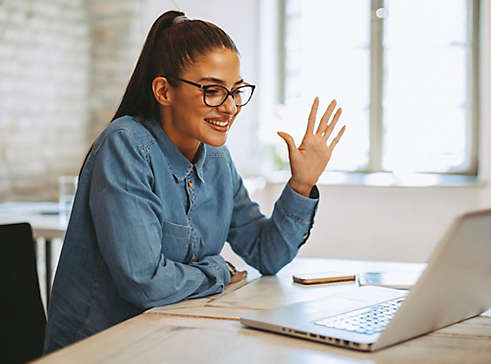 New York Life Financial Professional working remotely from her home