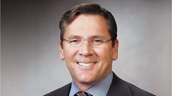 headshot image of Robert B. Carter