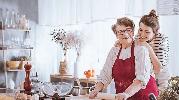 grandmother-and-granddaughter-baking-3x2