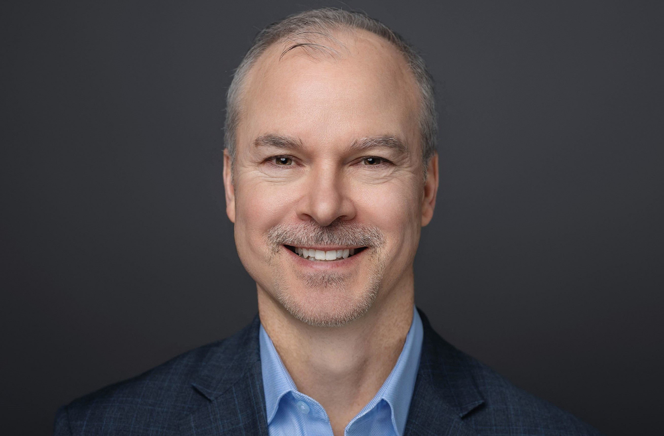 Headshot of Mark   Schmeling