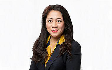 Headshot of Tuyet   Nguyen