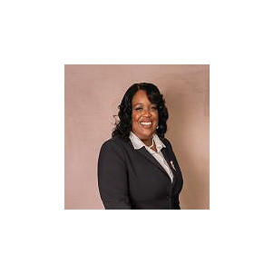 STEPHANIE MINNISHA HOLLOWAY New York Life Associate Partner