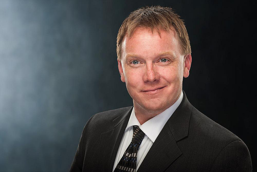 Headshot of Zachariah Robinson