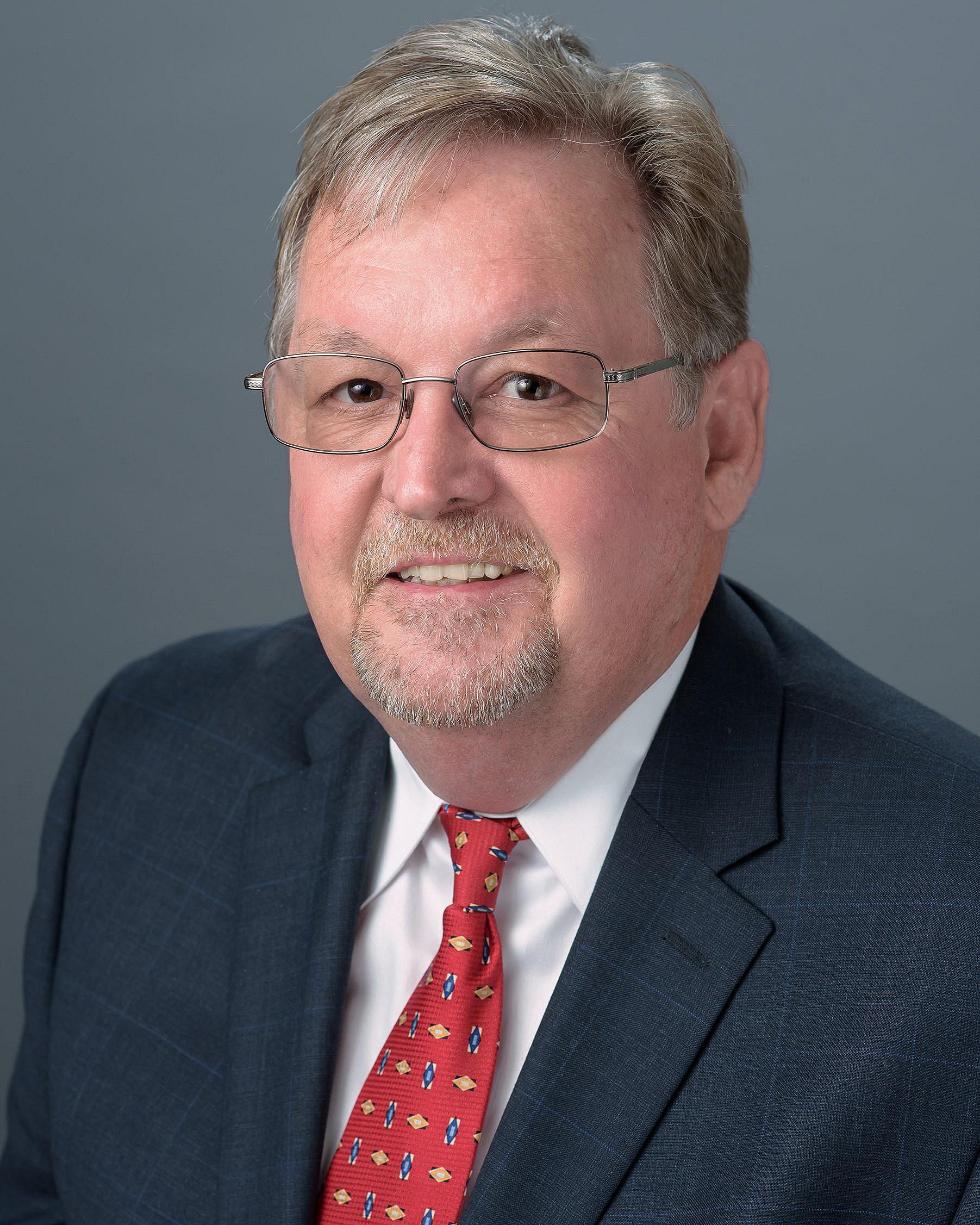 Headshot of Scott   Lyden