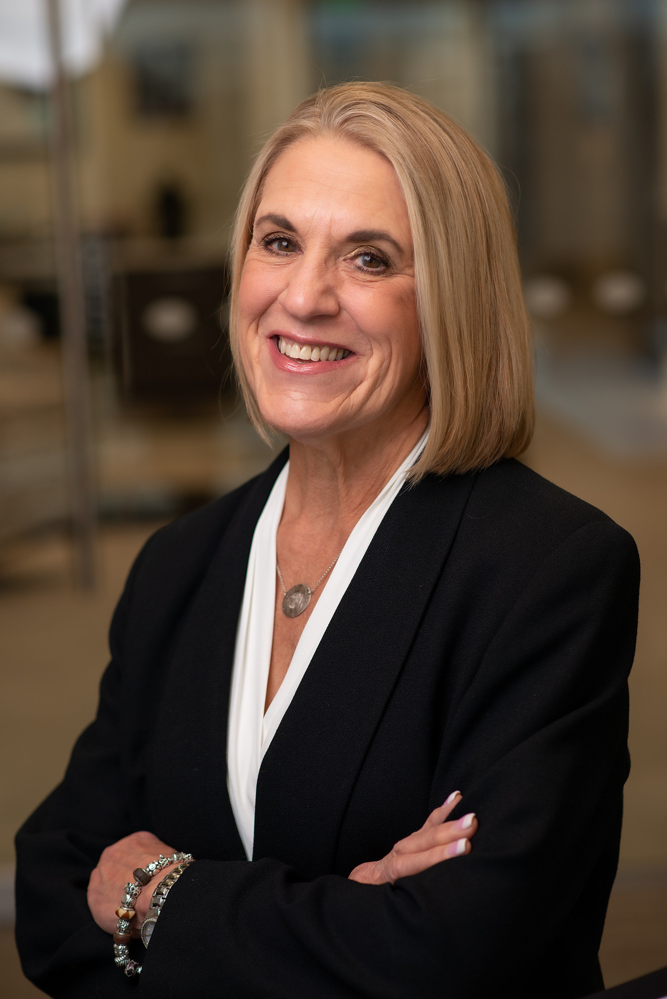 Headshot of Cynthia  J. Guldy