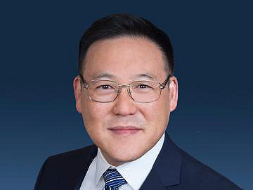 Headshot of Kyle  W. Jahng