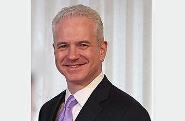 Headshot of Lenny Isaacs