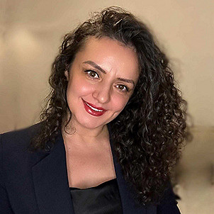 ESMERALDA SPAHIU Your Financial Advisor