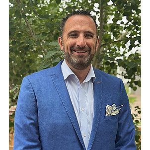 SHAUN SCHULTZ Your Registered Representative & Insurance Agent