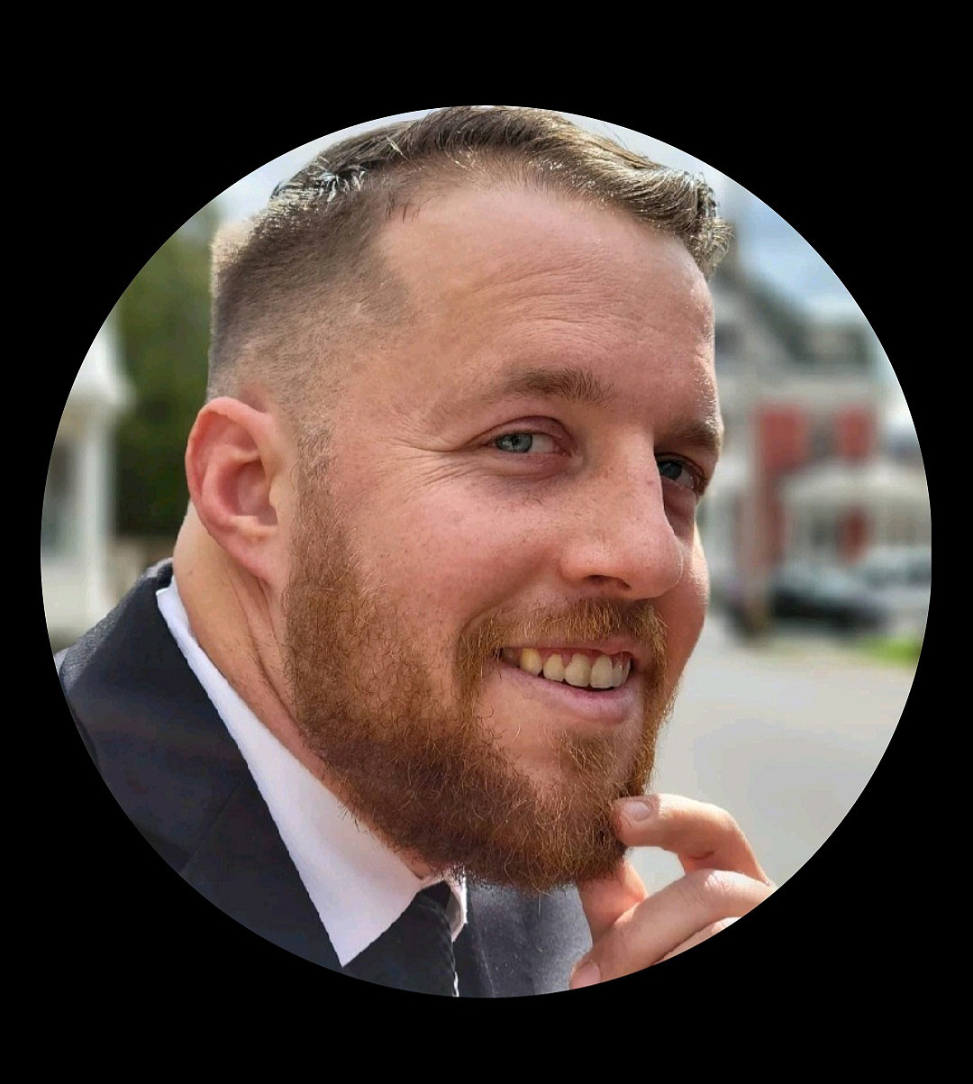Headshot of Justin E. Bressette