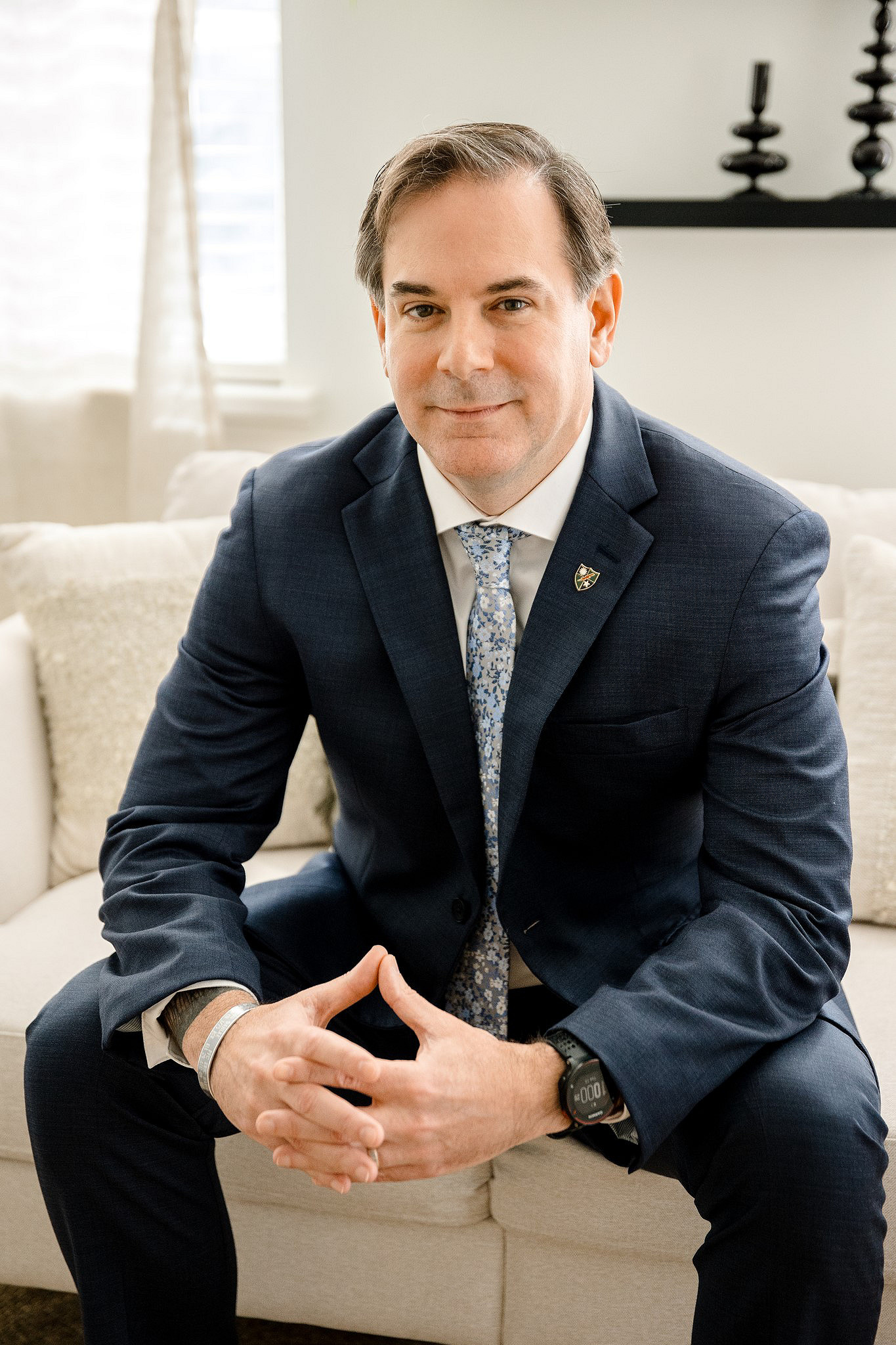 Headshot of Ronel  Peter Leffew JR