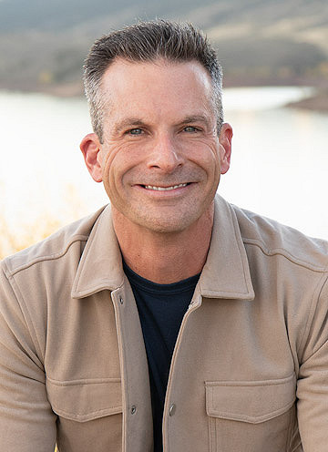 Headshot of Michael "Mike" Horner