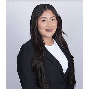 ESTEFANY LIZBETH GARIBAY MARAVILLA Your Financial Professional & Insurance Agent