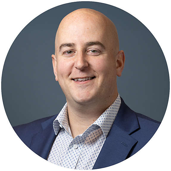 Patrick Lee headshot